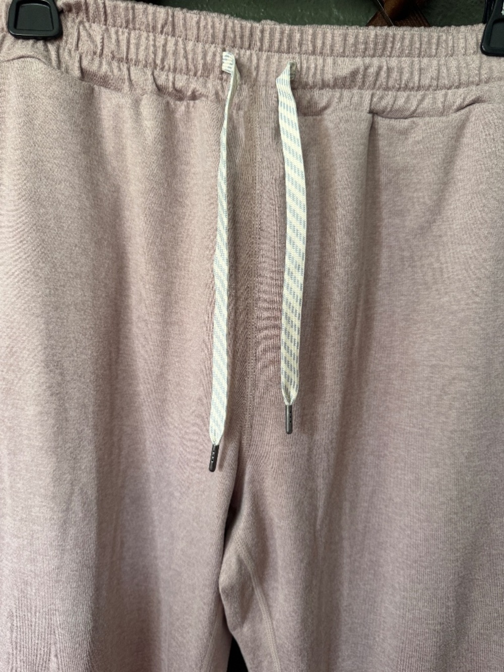 Vuori Performance Joggers -Mauve Pink